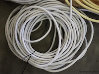 Partij flexibele slangen, diverse soorten en maten - afbeelding 5 van  6