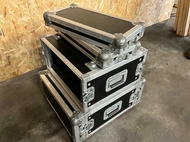 Partij flightcase (16x) - afbeelding 15 van  31