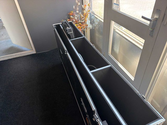 Partij flightcase (7x) - afbeelding 7 van  7