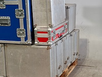 Partij flightcases met inhoud - afbeelding 2 van  8