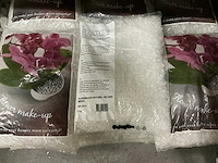 Partij flower make-up glassbeads naturel helder middel 4kg (30x) - afbeelding 2 van  2