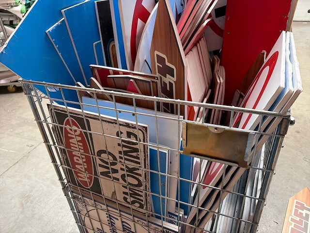 Partij foam borden (festival/evenement) - afbeelding 4 van  10