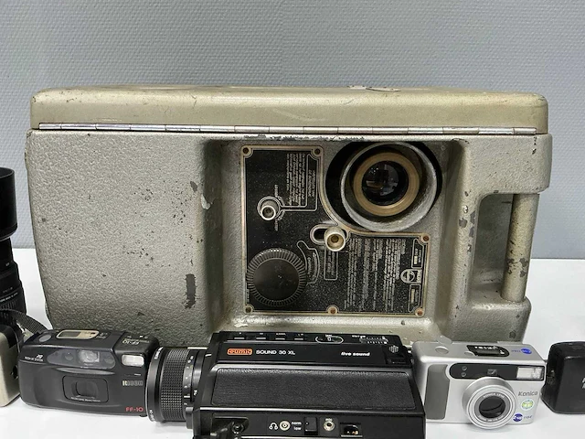 Partij fotocamera en videocamera’s - afbeelding 4 van  14
