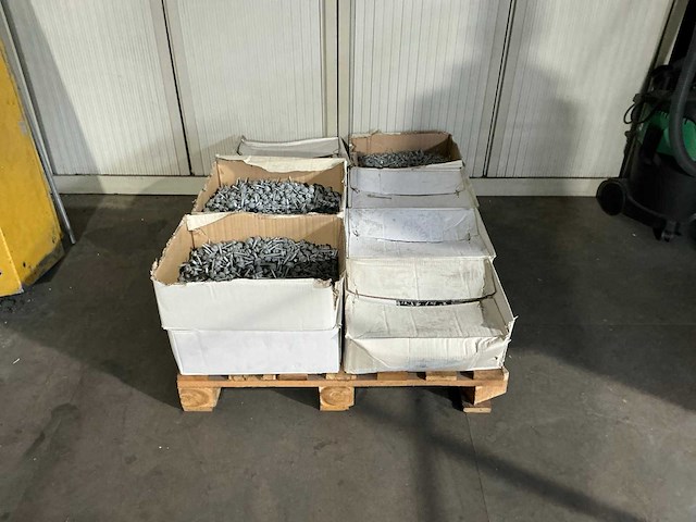 Partij fp - zelfborende damwandschroeven - afbeelding 1 van  6