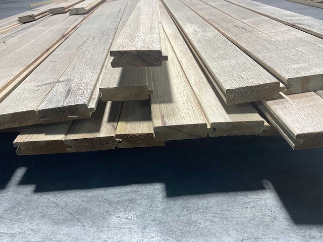 Partij fraké planken mes- en groef 330-520x6,5x6,5 cm - afbeelding 8 van  8