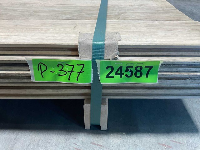 Partij fraké planken mes- en groef verbinding 365-395x11,7x2 cm - afbeelding 2 van  3