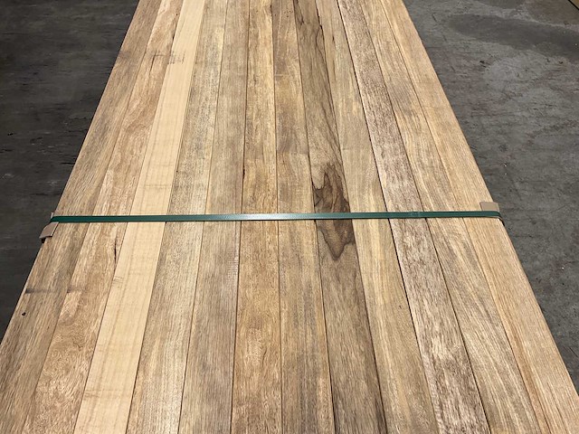 Partij fraké planken mes- en groef verbinding 365-395x9,2x2 cm - afbeelding 5 van  10