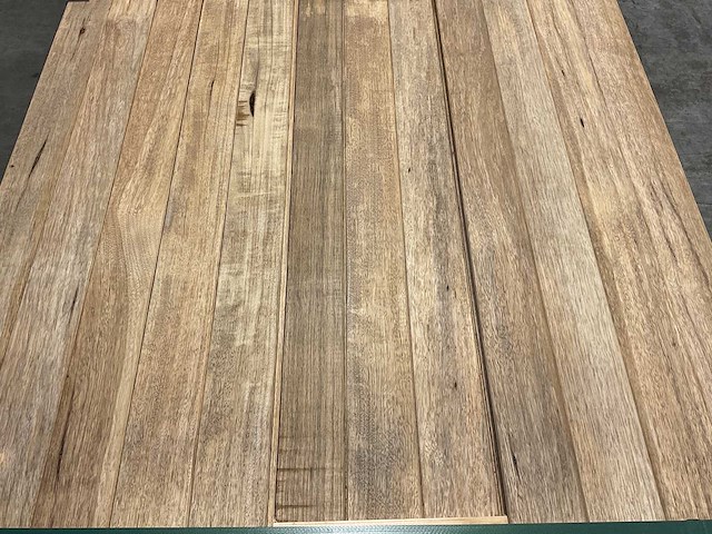 Partij fraké planken mes- en groef verbinding 485-510x9,2x2 cm - afbeelding 6 van  11