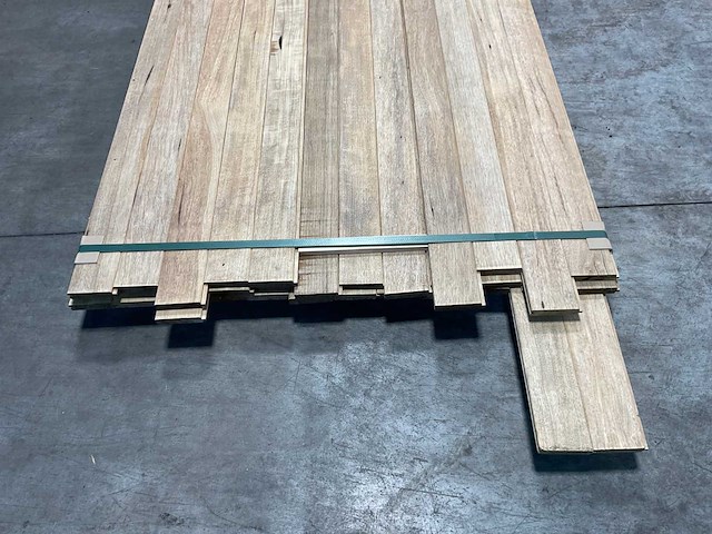 Partij fraké planken mes- en groef verbinding 485-510x9,2x2 cm - afbeelding 9 van  11