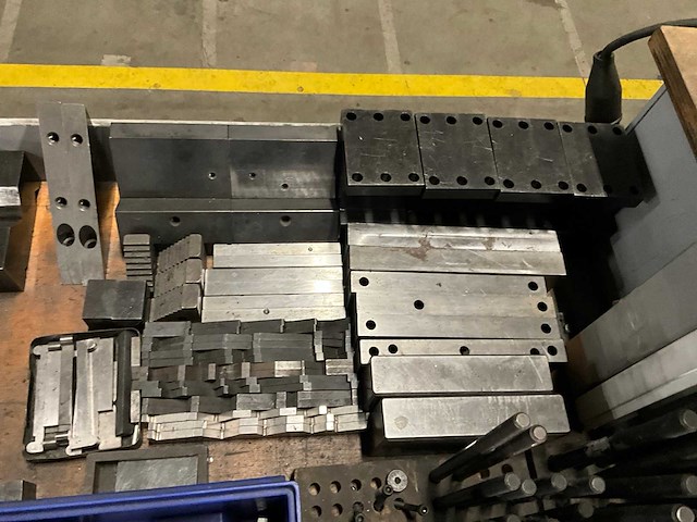 Partij frees,boor en opspangereedschap - afbeelding 3 van  13