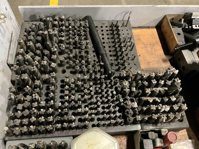 Partij frees,boor en opspangereedschap - afbeelding 6 van  13