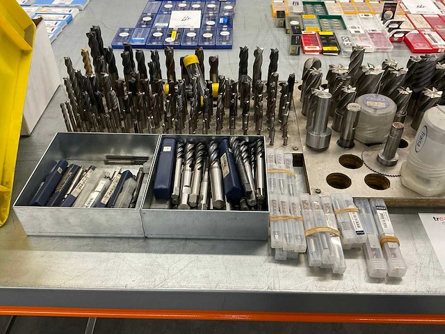 Partij freesgereedschap - afbeelding 8 van  9