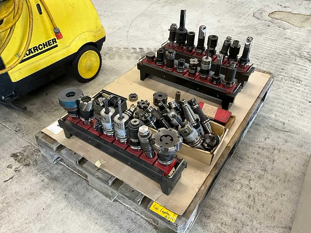 Partij freesgereedschap - afbeelding 1 van  9