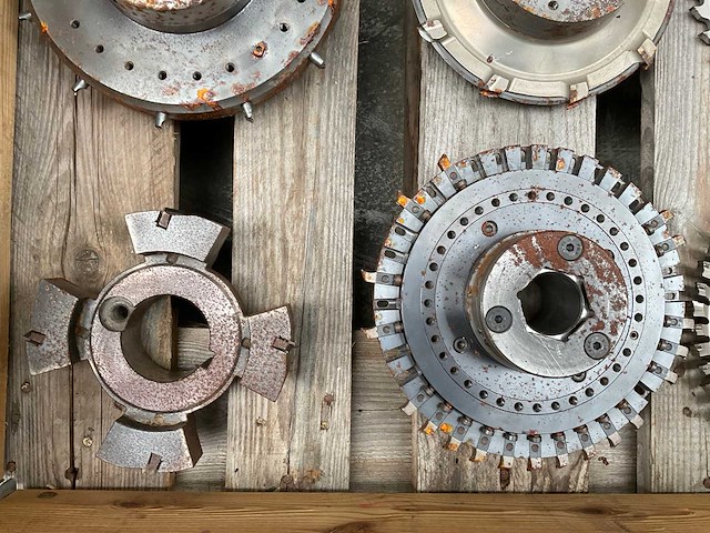 Partij freeskoppen en machinegereedschappen - afbeelding 3 van  3
