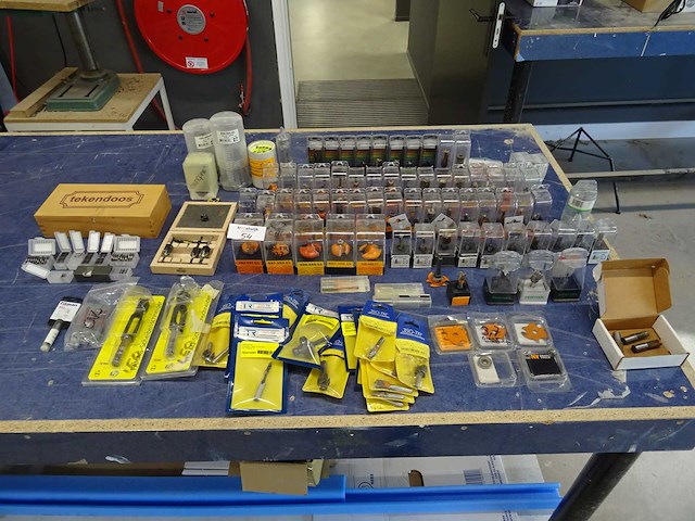 Partij freeskoppen en mesjes - afbeelding 1 van  10