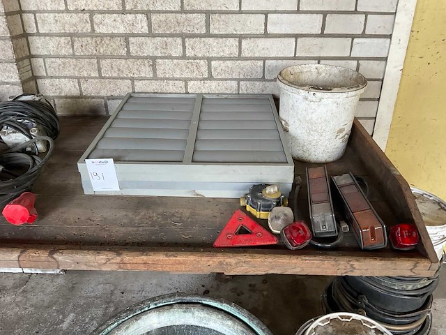 Partij frequentieregelaars en divers - afbeelding 3 van  4