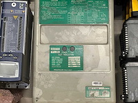 Partij frequentieregelaars, servo drives en industriële besturingsmodules - afbeelding 6 van  7