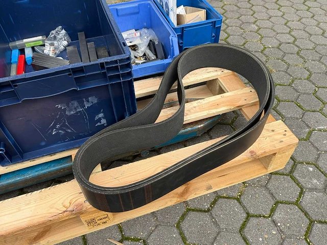 Partij frezen en toebehoren - rohm - freesgereedschap - afbeelding 2 van  11