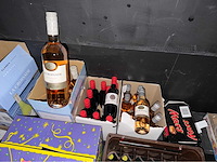 Partij (fris)dranken, emballage en chips - afbeelding 4 van  20