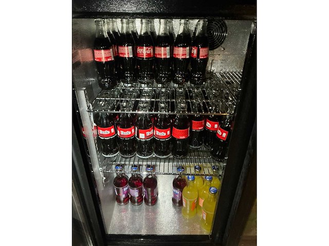 Partij (fris)dranken, emballage en chips - afbeelding 7 van  20