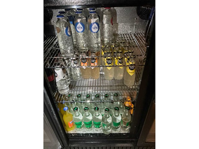 Partij (fris)dranken, emballage en chips - afbeelding 8 van  20