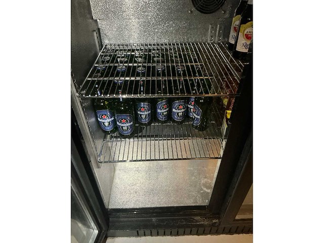 Partij (fris)dranken, emballage en chips - afbeelding 10 van  20