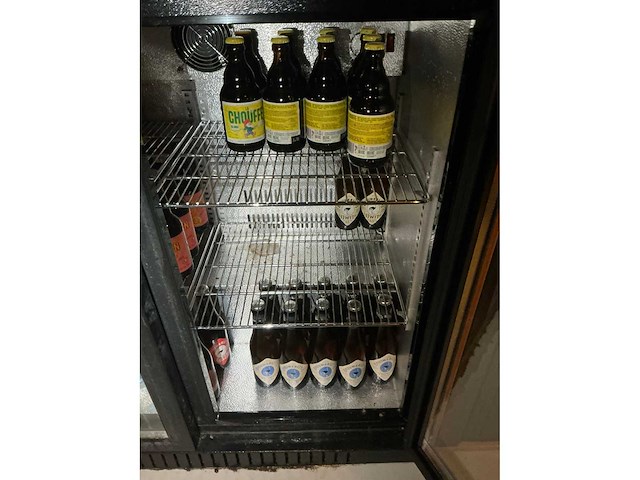 Partij (fris)dranken, emballage en chips - afbeelding 13 van  20