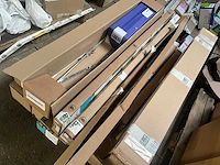 Partij fuhr - hahn -hoppe - gu - roto - sobinco - nemef - scharnieren draaikiepbeslag aanslagrubbers krukken etc - ca. 25 pallets met hang en sluitwerk - afbeelding 30 van  42
