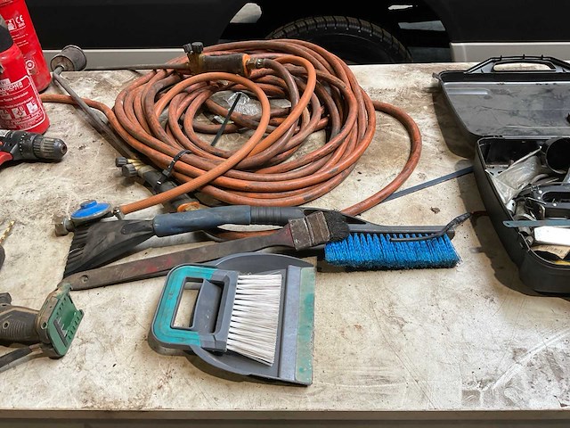 Partij garage inventaris - afbeelding 3 van  18