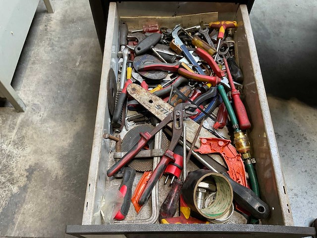 Partij garage inventaris - afbeelding 9 van  18