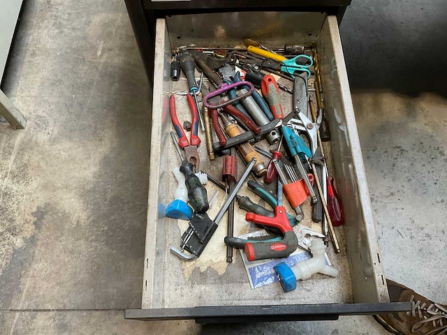 Partij garage inventaris - afbeelding 10 van  18