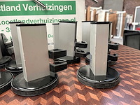 Partij garderobehangers met tafel-/baliehouders - afbeelding 6 van  9