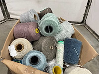 Partij garen - afbeelding 5 van  7