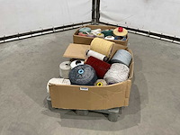 Partij garen - afbeelding 3 van  8