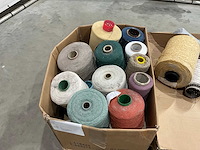 Partij garen - afbeelding 4 van  8