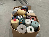 Partij garen - afbeelding 5 van  8