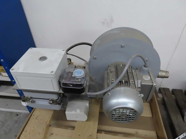 Partij gasbrandonderdelen met werkkar - afbeelding 3 van  11