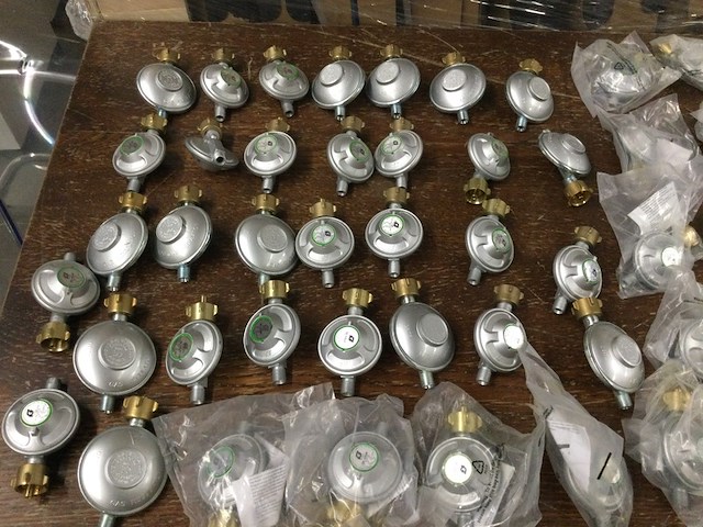 Partij gasdrukregelaars - afbeelding 2 van  3