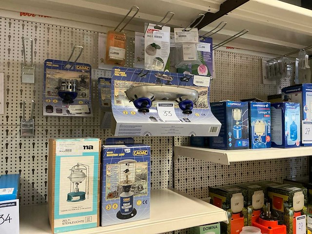 Partij gaslampen en gasstellen - afbeelding 1 van  9