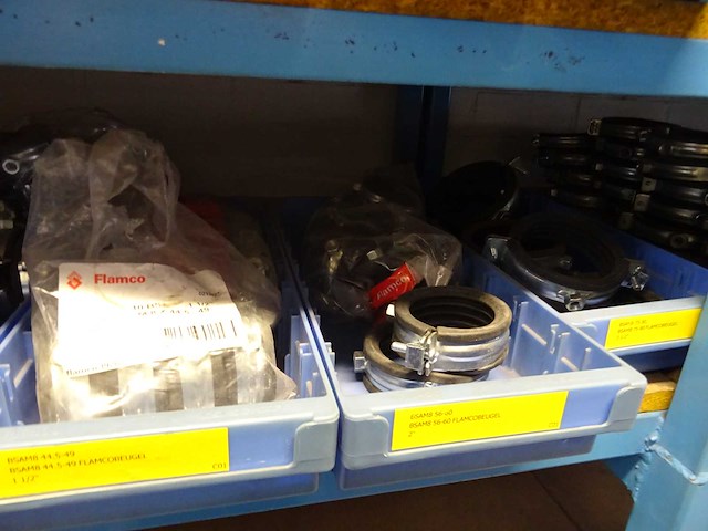 Partij gasleidingwerk en installatiemateriaal - afbeelding 26 van  39