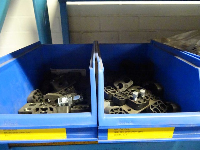 Partij gasleidingwerk en installatiemateriaal - afbeelding 29 van  39