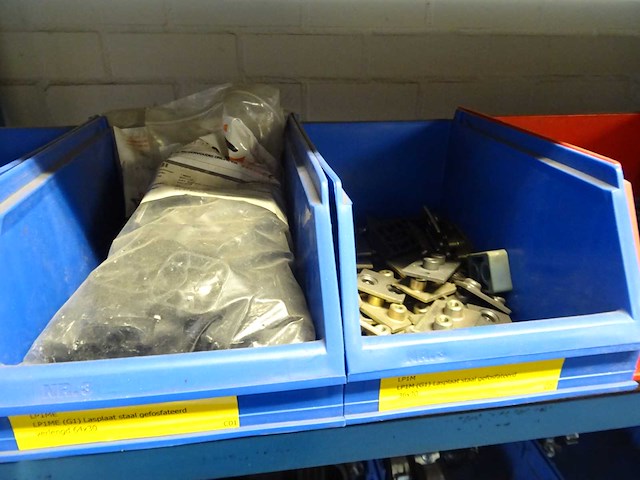 Partij gasleidingwerk en installatiemateriaal - afbeelding 30 van  39