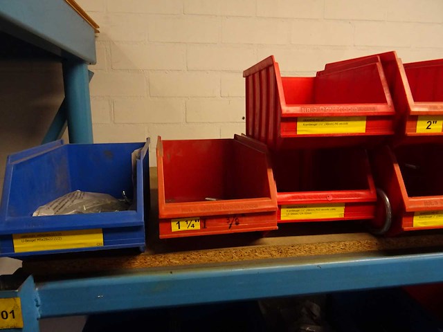 Partij gasleidingwerk en installatiemateriaal - afbeelding 33 van  39