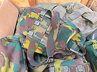 Partij gasmaskertassen en filters - afbeelding 3 van  5