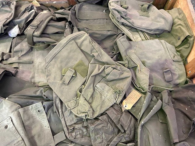 Partij gasmaskertassen m8 - afbeelding 3 van  4