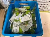 Partij gasregelaars en koppelingen - afbeelding 16 van  22