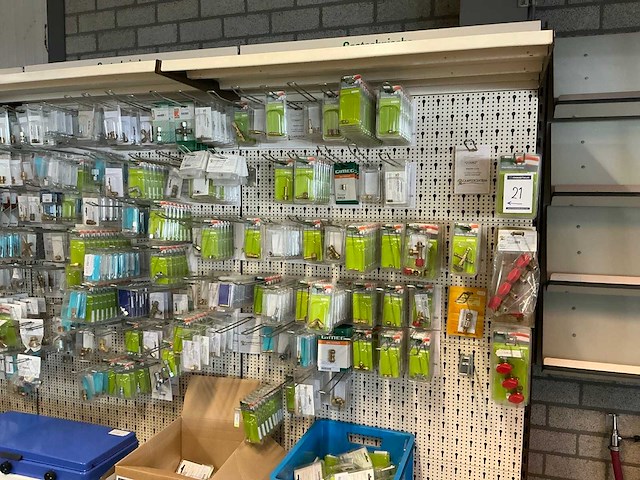 Partij gasregelaars en koppelingen - afbeelding 20 van  22