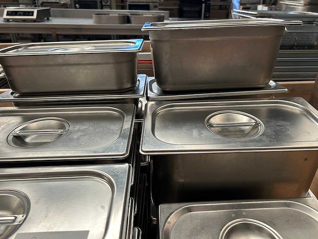 Partij gastronormbakken en deksels - afbeelding 3 van  7