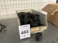 Partij gatenboren - afbeelding 1 van  3