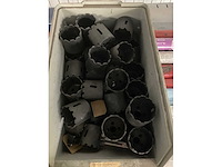 Partij gatenboren - afbeelding 2 van  3